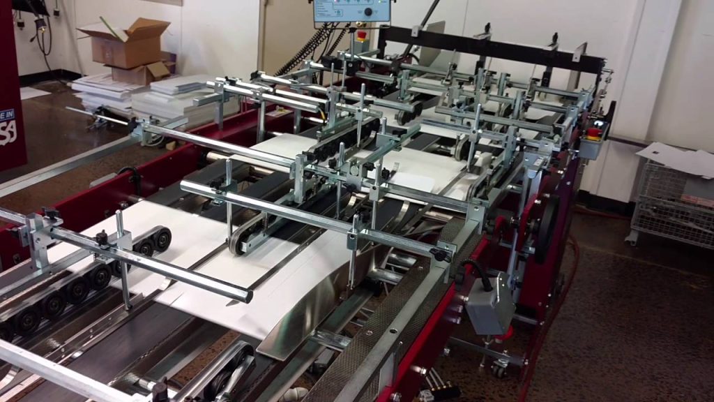 Vantage 720 – Inside tucks on straight line carton back folds