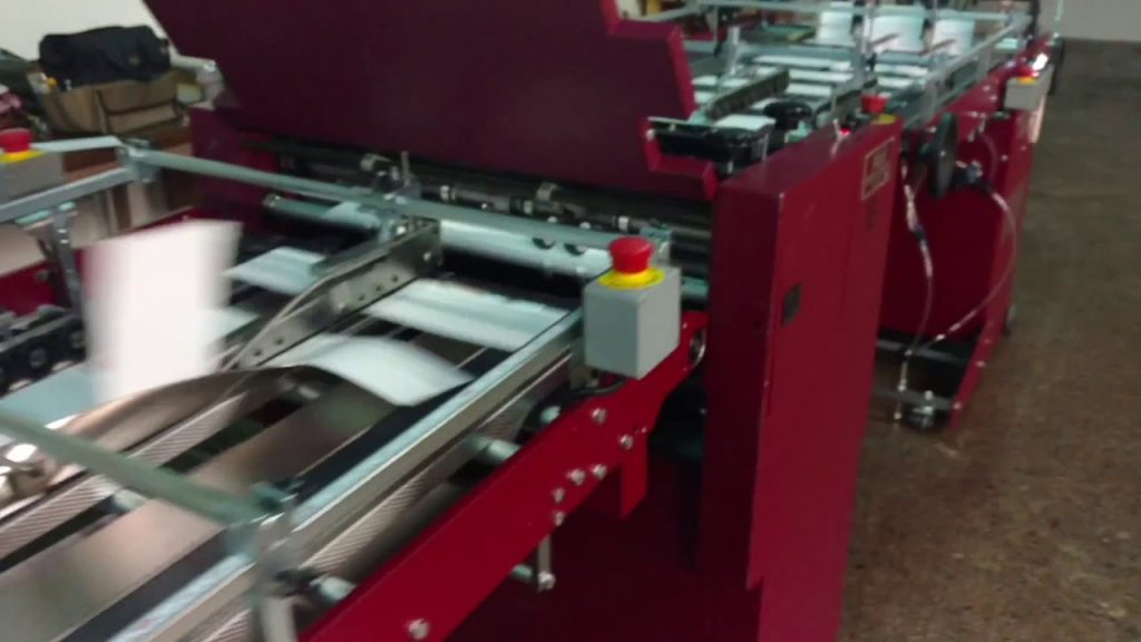 Vantage 720 In-Line – Creasing and Fugitive Glue – 6 Page Mailer at 30,000 an hour